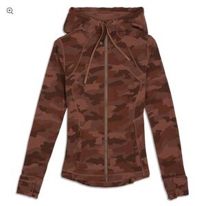 Lululemon Heritage 365 Camo Roasted Brown Multi Jacket Size 8